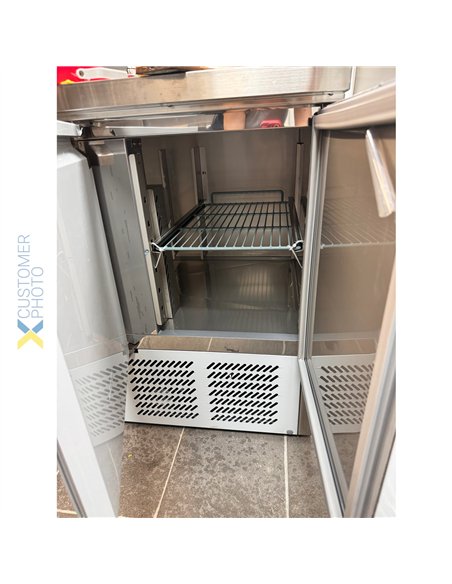 Professional Durable Refrigerated 3 doors Saladette Counter 3 doors Commercial For Commercial Kitchens