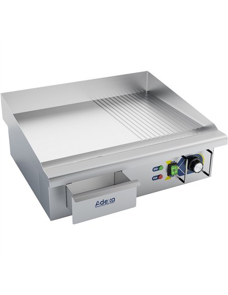 Professional 3kW Electric Commercial Griddle, Smooth/Ribbed, 560x500x240mm - Ideal for Busy Kitchens