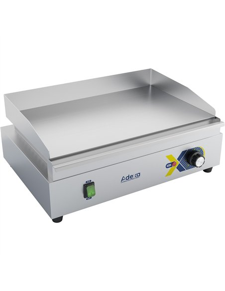 Professional 2.4kW Electric Commercial Griddle, Smooth Chromed, 550x417x240mm - Ideal for Catering Businesses