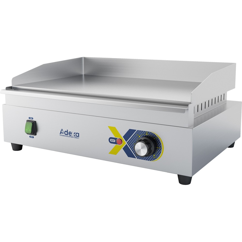 Professional 2.4kW Electric Commercial Griddle, Smooth Chromed, 550x417x240mm - Ideal for Catering Businesses