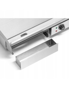 Giant Commercial Griddle Hot Plate Smooth 73 CM Wide 4.4kW Electric | DA-HEG820 2