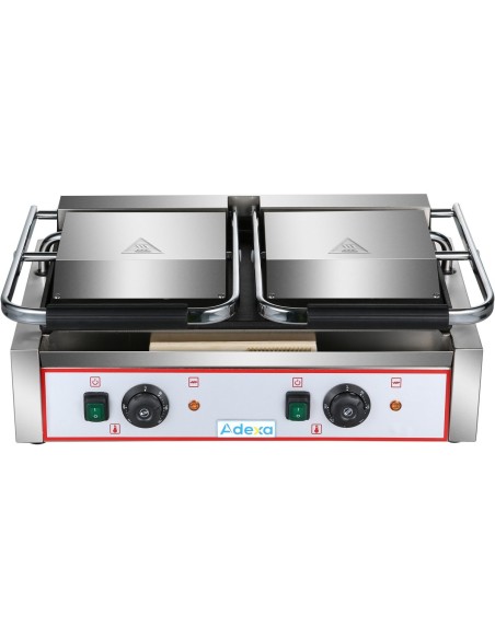 Heavy Duty Twin Panini Contact grill Smooth 3.6kW Dual Zone | Stalwart DA-HEG813B